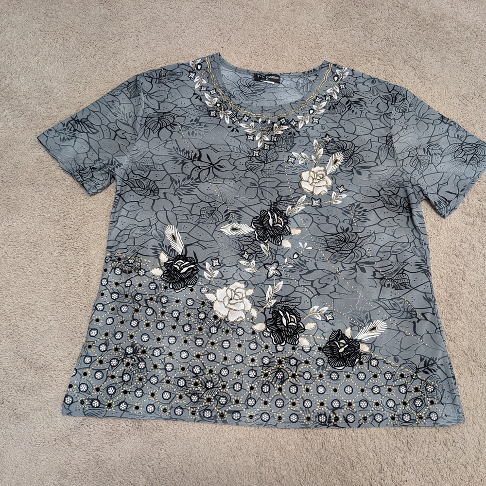 Floral Patterned Short Sleeve Tee - Gray